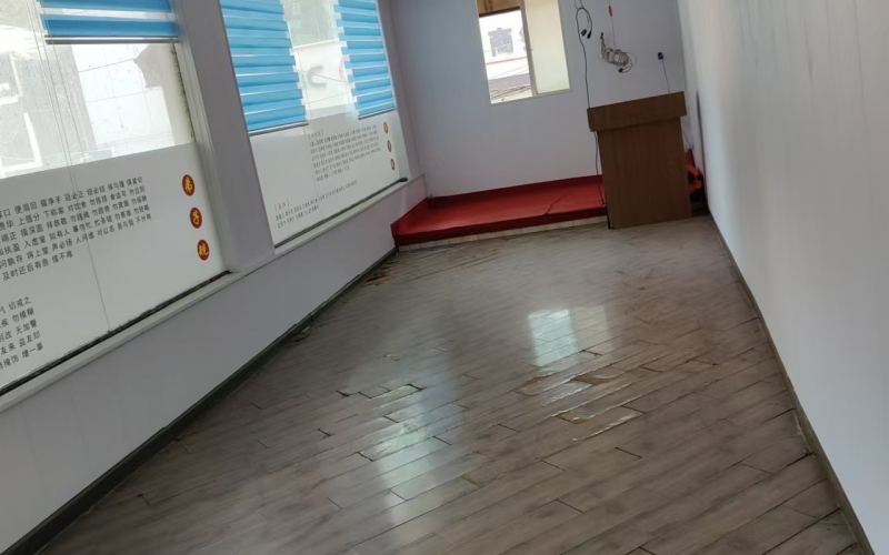 貴州省機關(guān)事務(wù)管理局國有資產(chǎn)管理服務(wù)中心貴陽市云巖區(qū)陜西路3A號附104號一層、二層門面招租